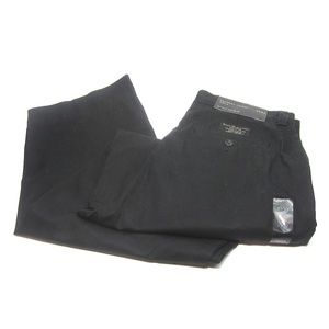 Banana Republic Emerson Relaxed Leg 33/32